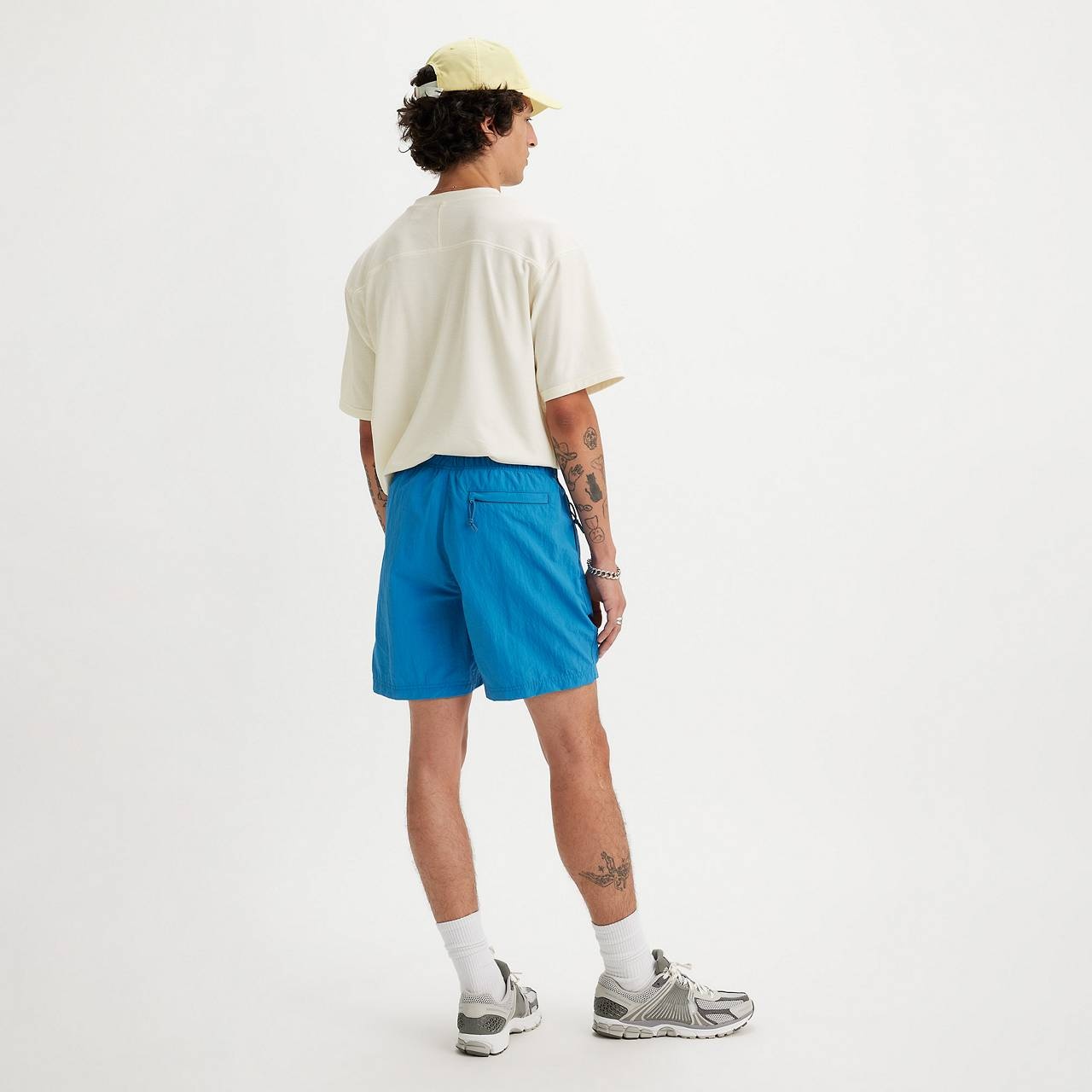 GOLD TAB™ WARM UP NYLON MEN'S SHORTS - 4