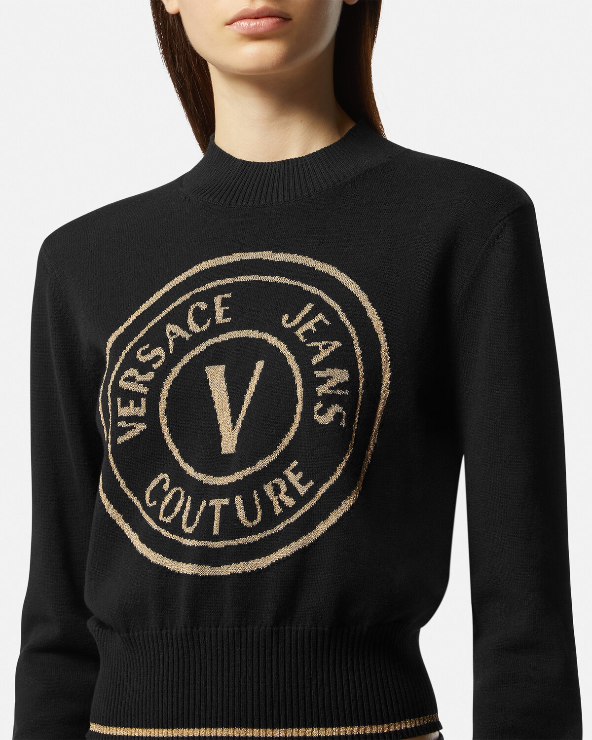 V-Emblem Sweater - 3