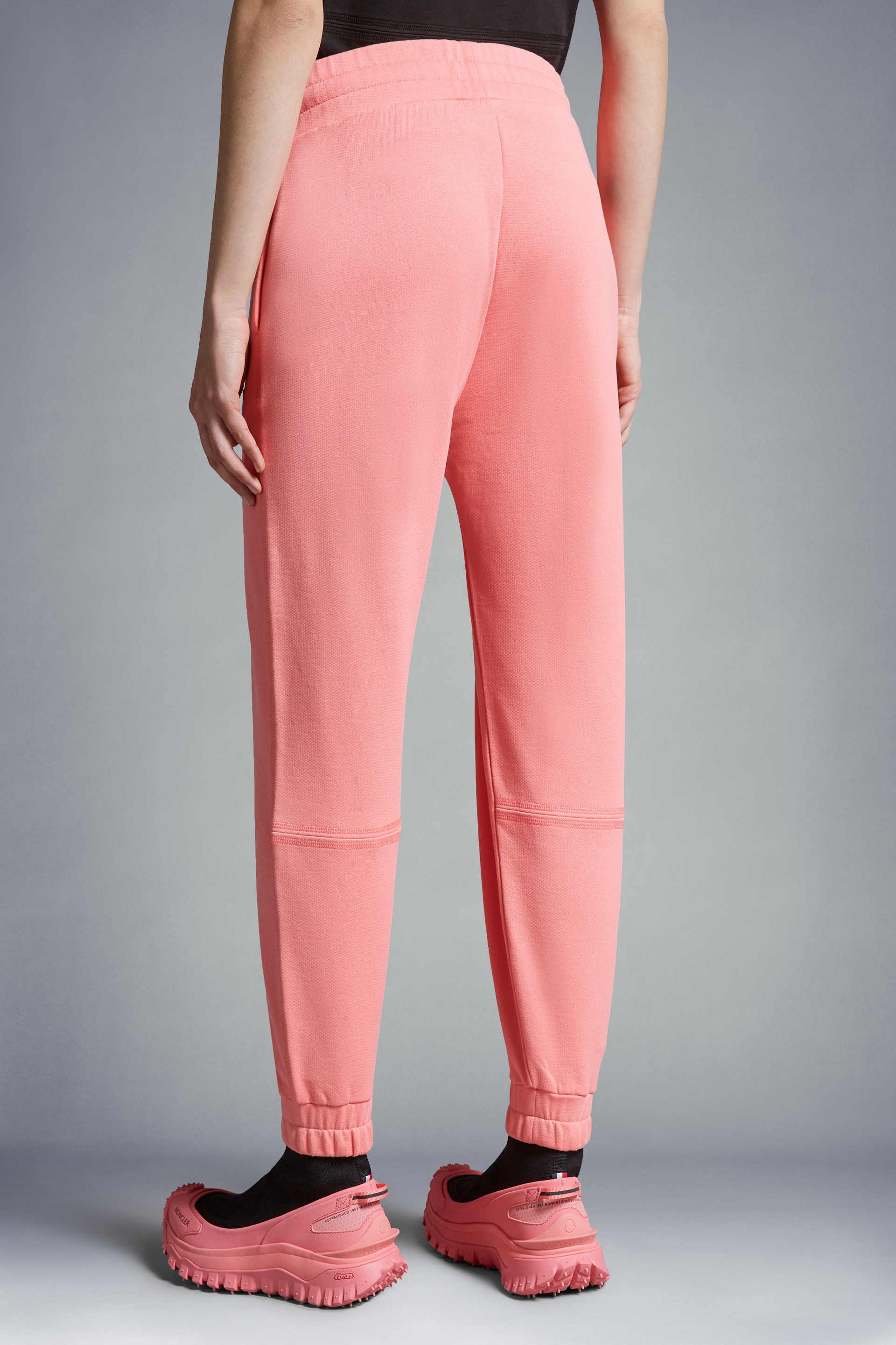 Embossed Logo Sweatpants - 5