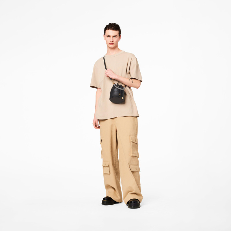 THE LEATHER MICRO BUCKET BAG 8
