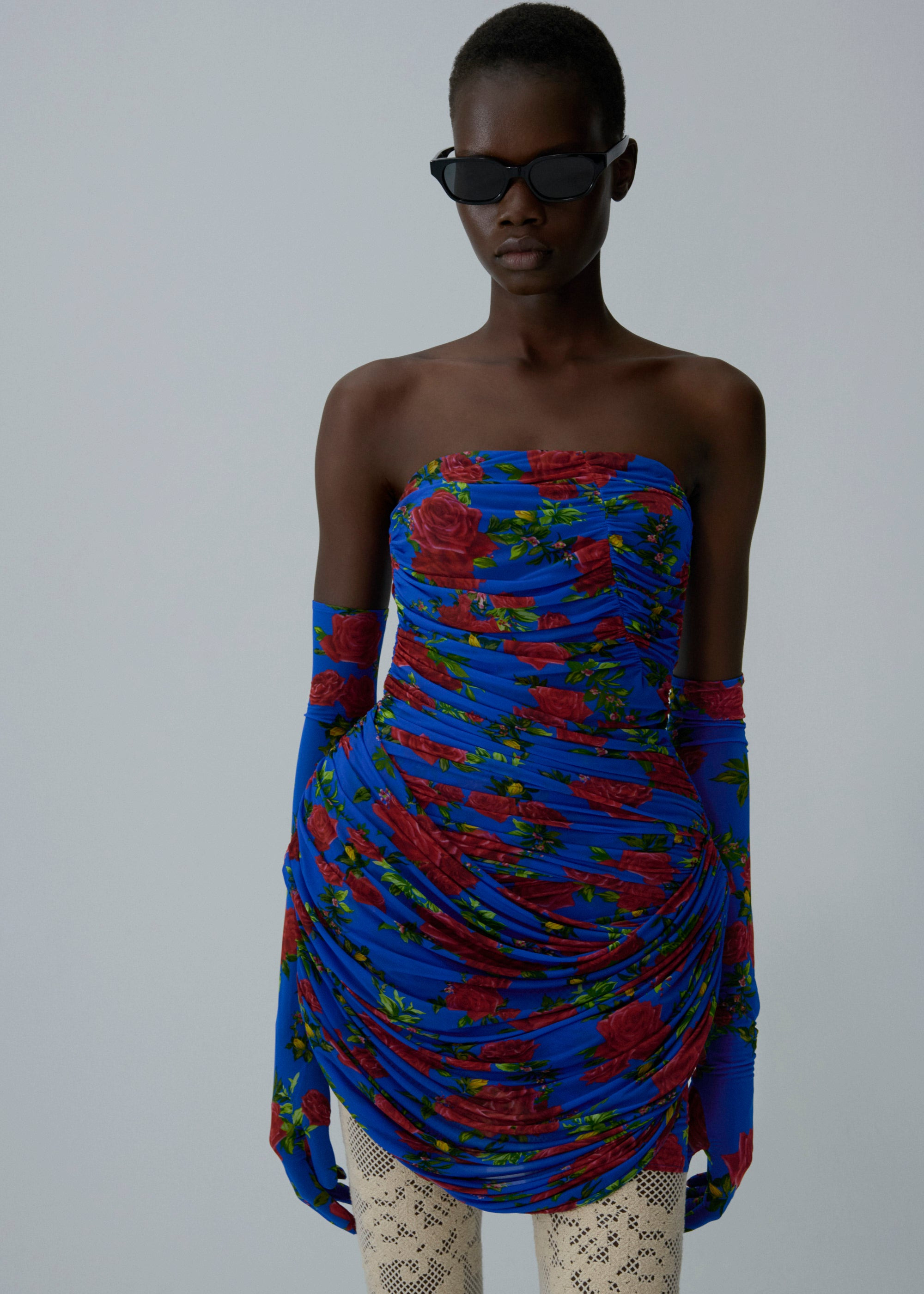Strapless ruched floral mini dress in blue print - 3