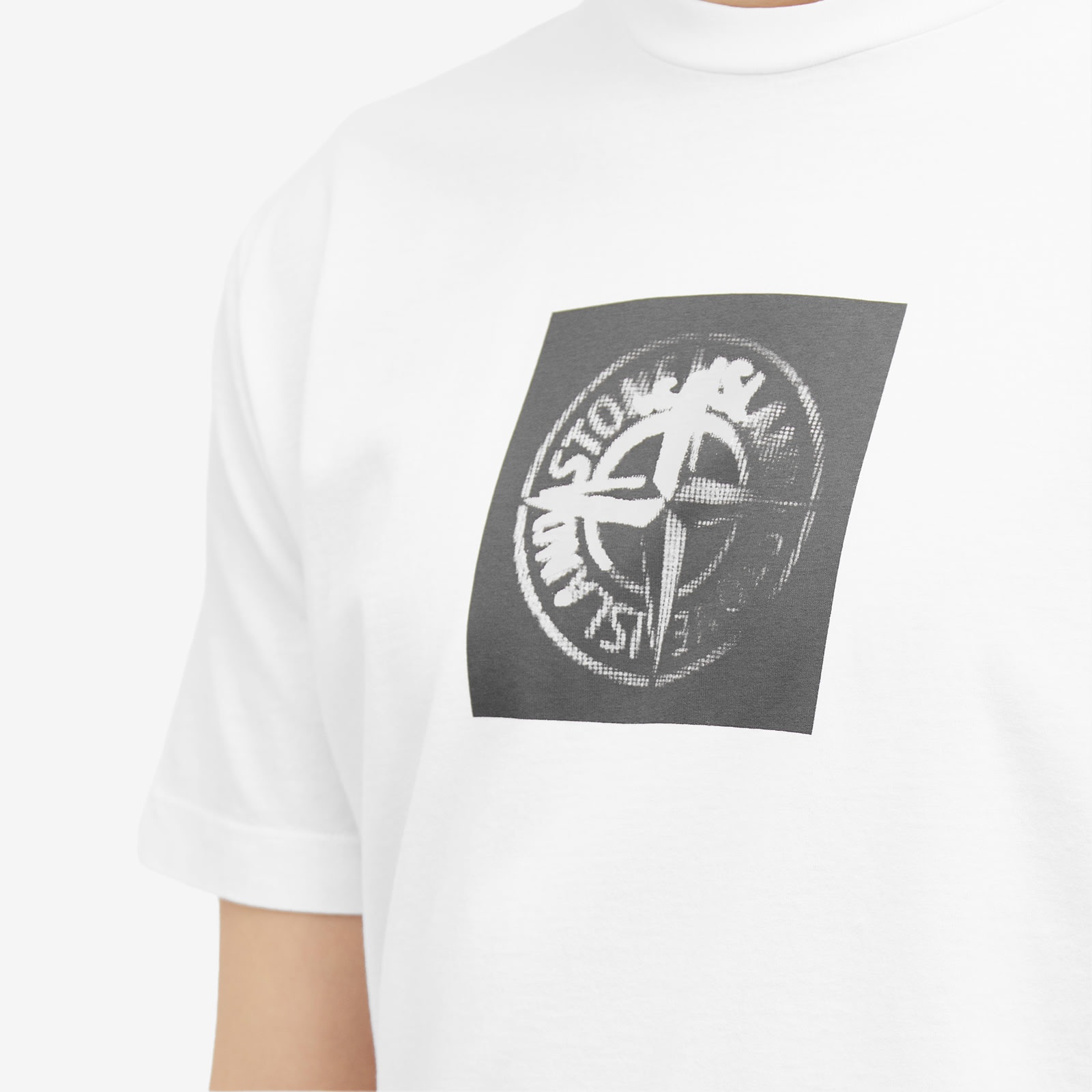 Stone Island Institutional One Badge Print T-Shirt - 5