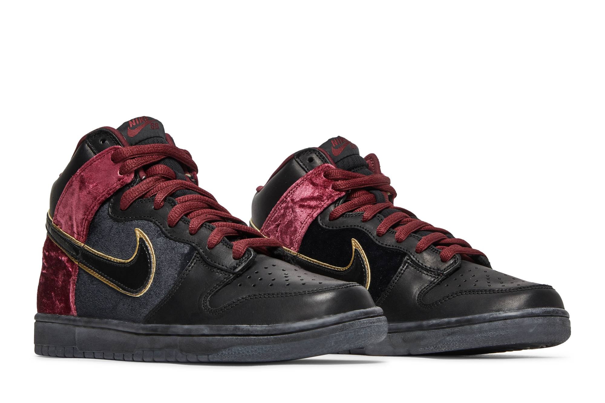 Dunk High Premium SB 'Bloody Sunday' - 8