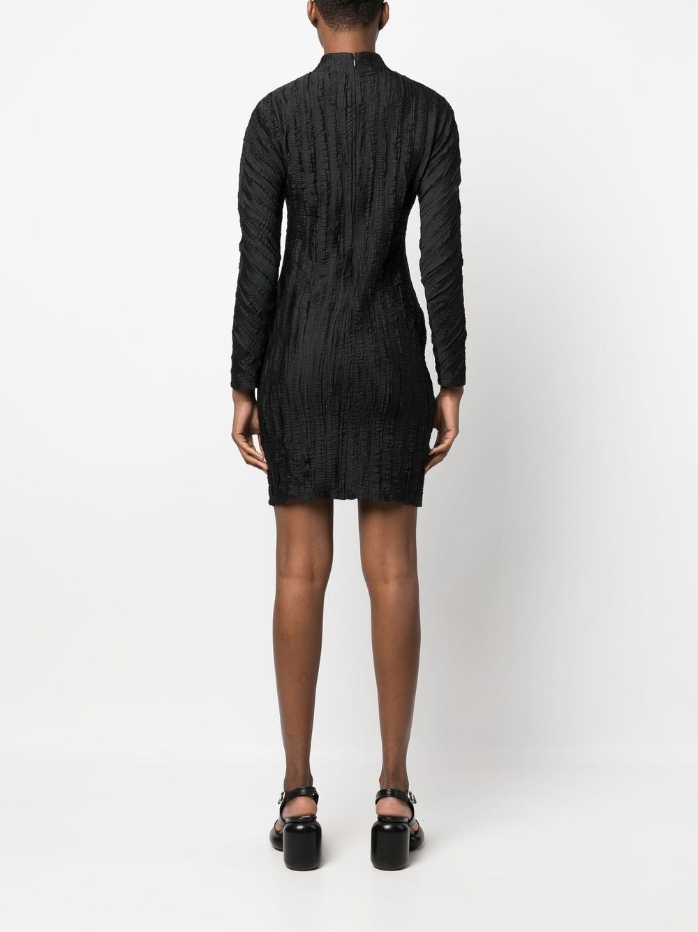 crease-effect mock neck dress - 4