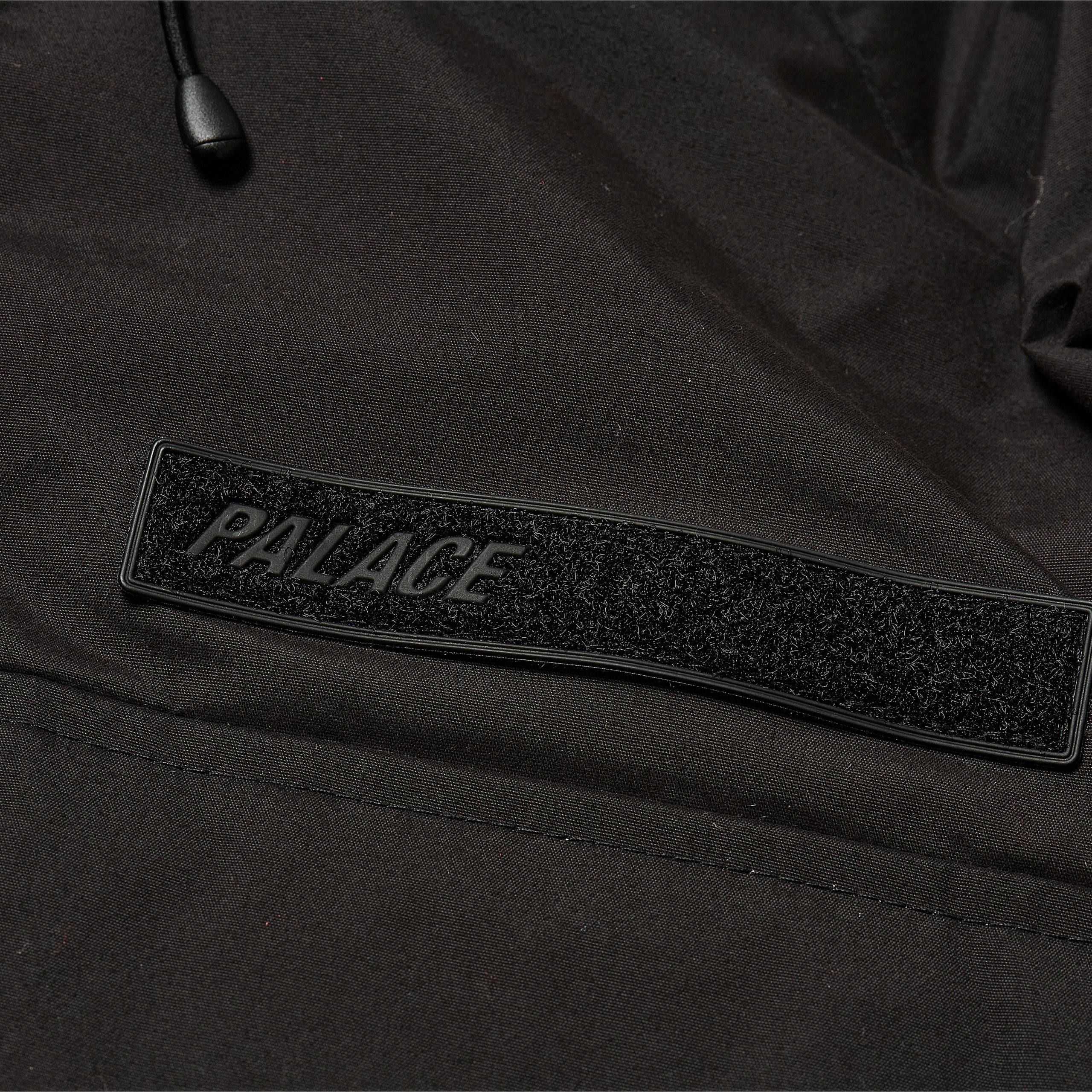 PALACE PCWCS HOODED JACKET BLACK | REVERSIBLE