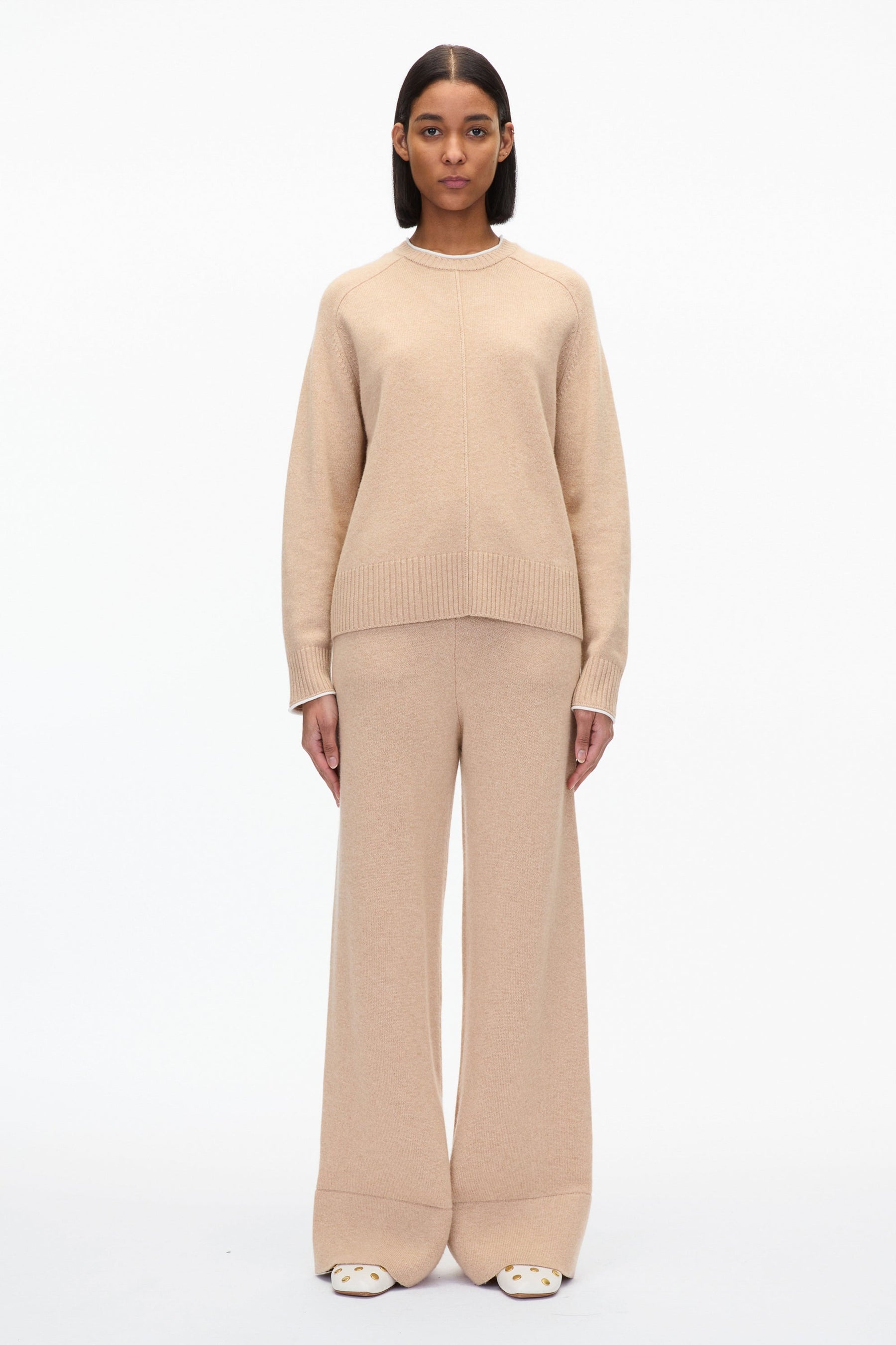 Relaxed Crewneck with Contrast Trims - 6