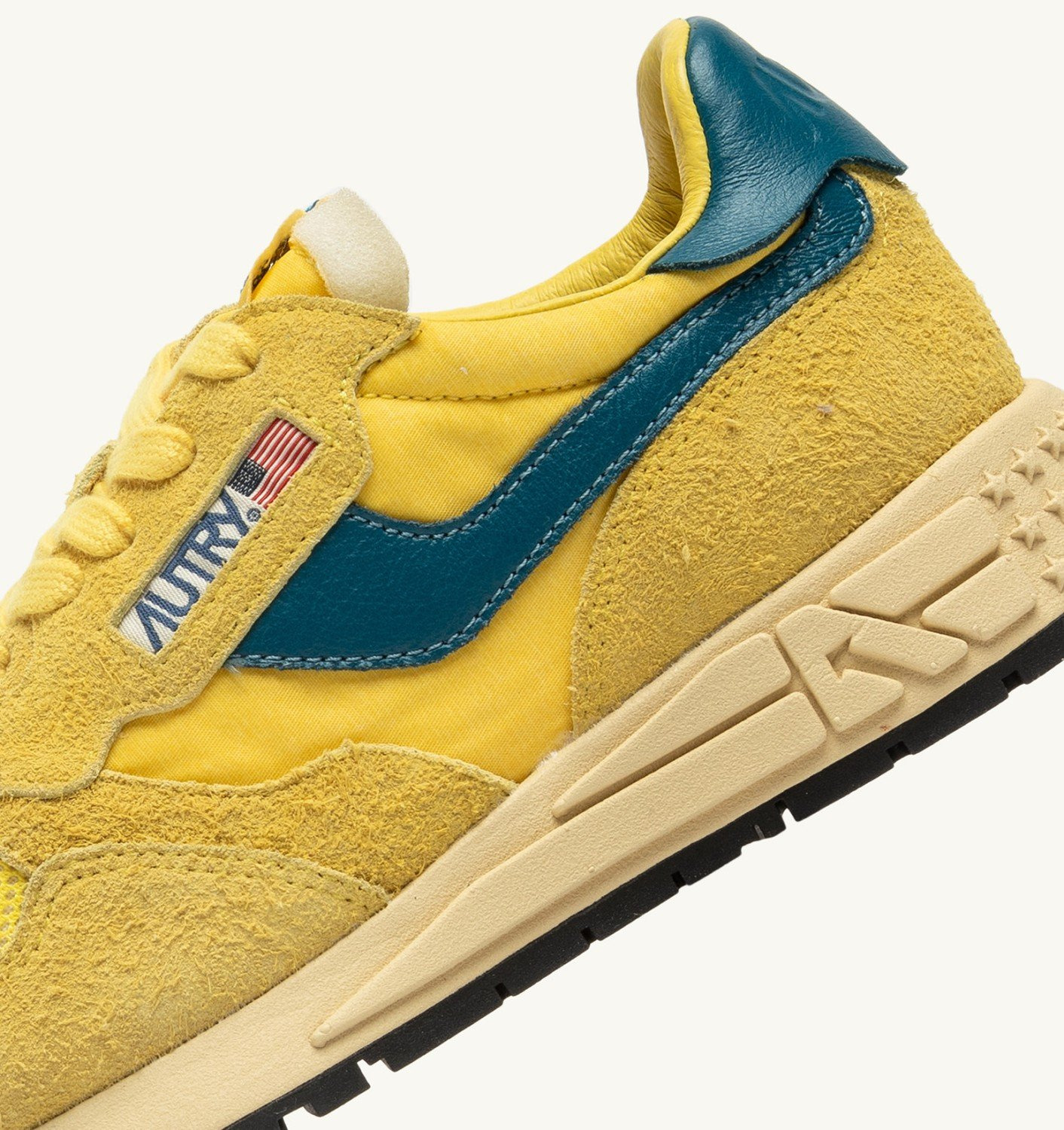 REELWIND LOW SNEAKERS IN YELLOW AND CORSAIR SUEDE AND NYLON - 6