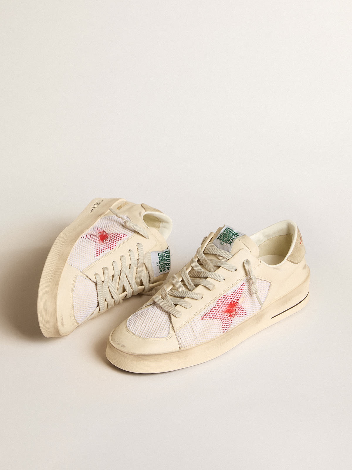 Stardan in white leather and mesh with red star and sand-colored heel tab - 2