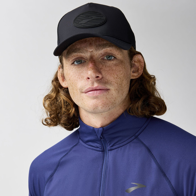 BROOKS Surge Trucker Hat outlook