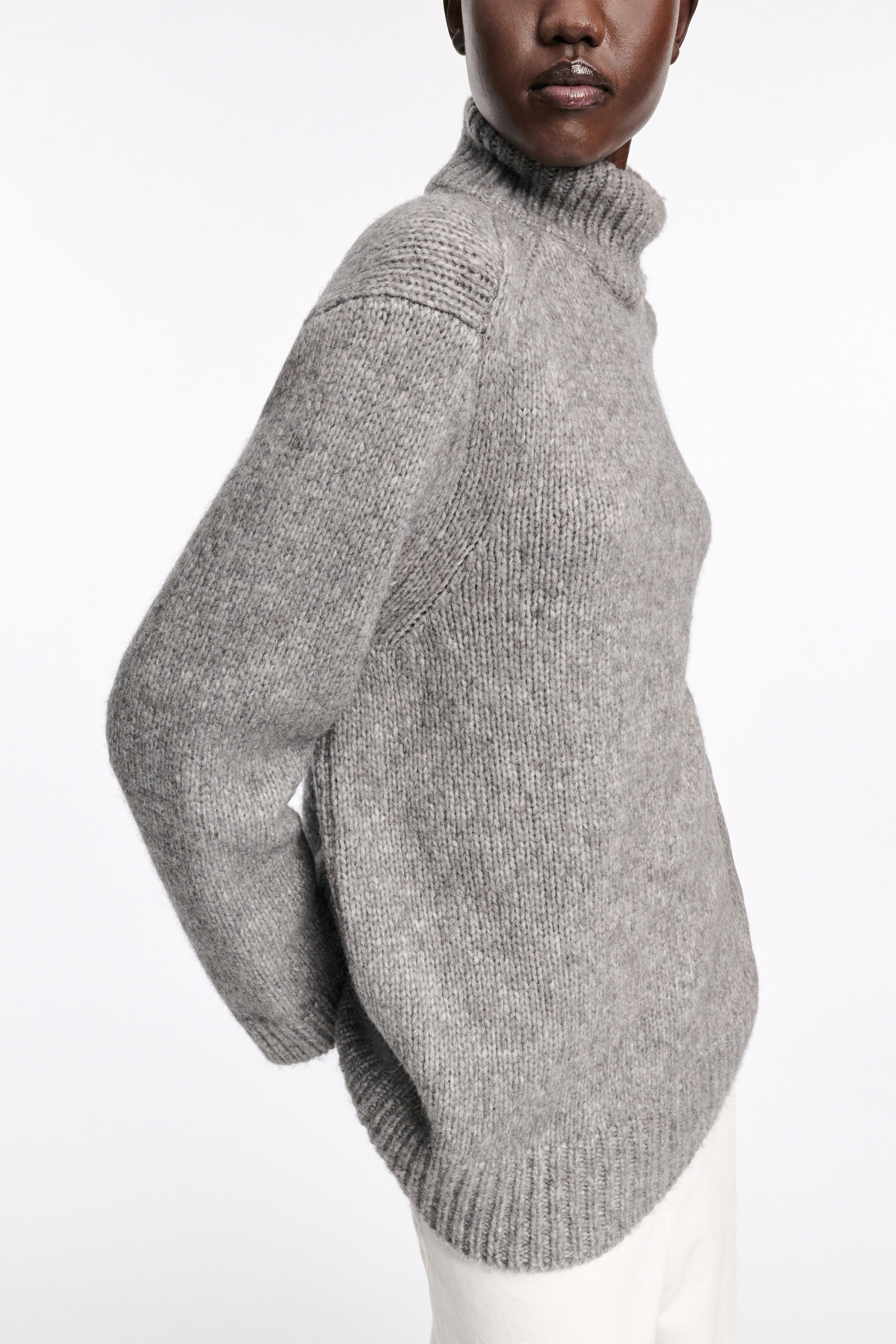 URBAN FAVORITES pullover - 4