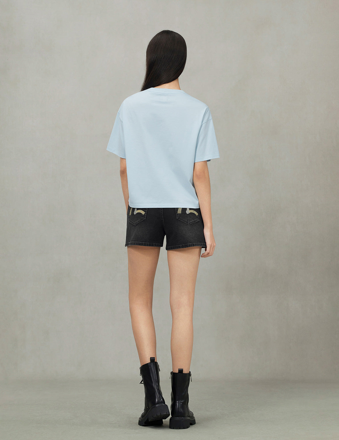 Rope Twist Logo and Anchor Embroidery Cropped T-Shirt - 4