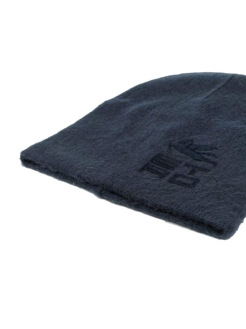 logo-embroidered brushed knitted hat - 2