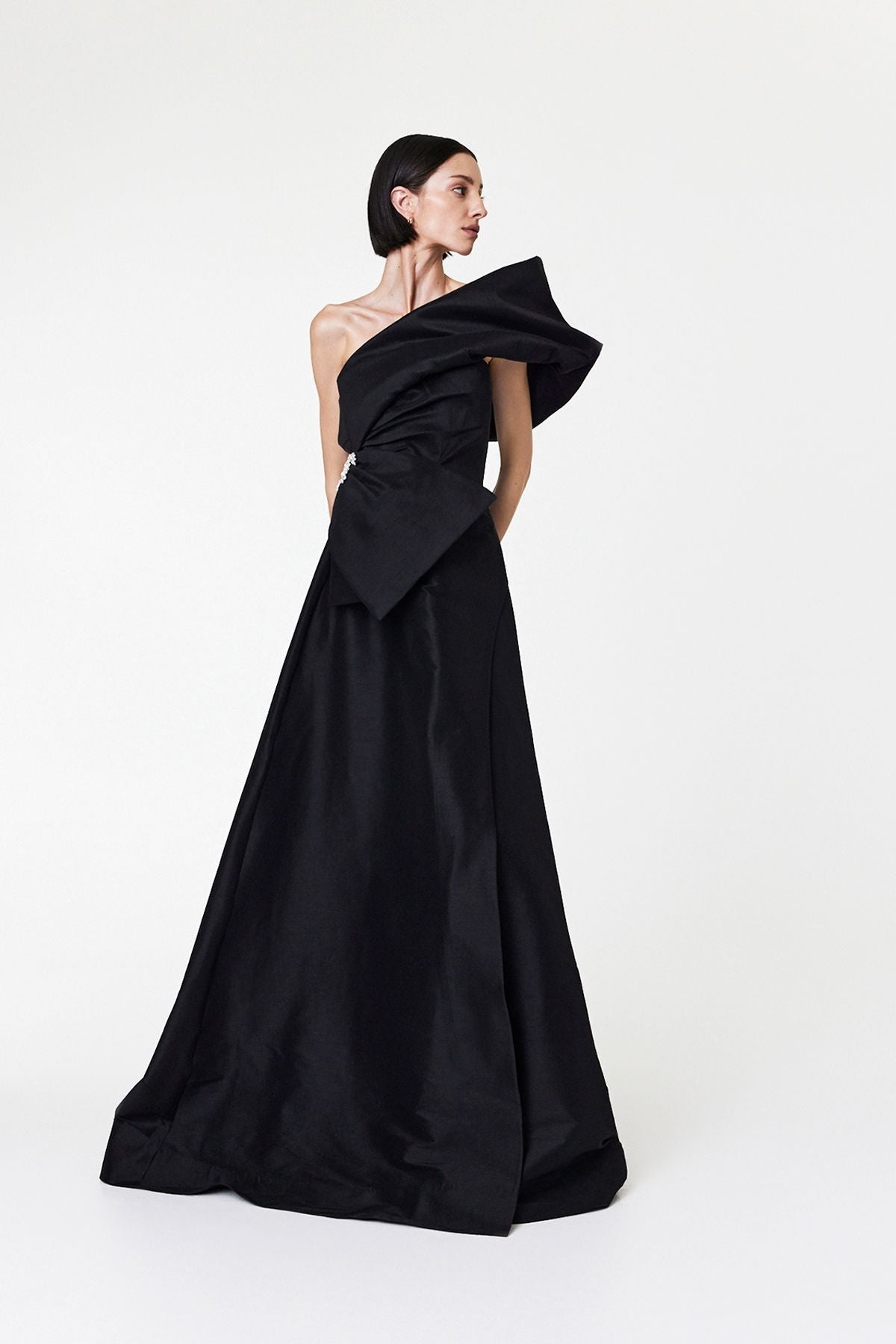 ARCHER GOWN - 2