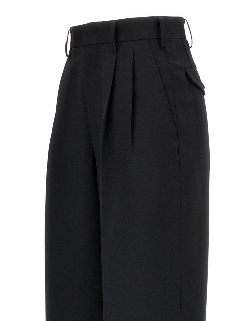 pleated trousers 3