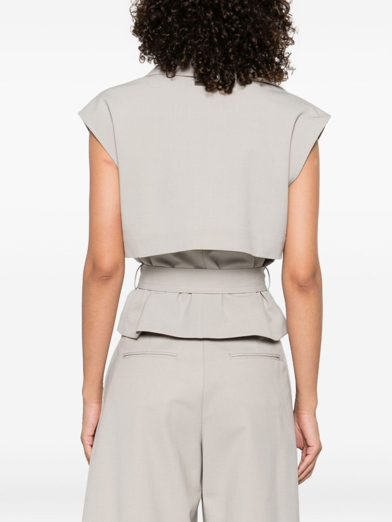 sleeveless double-breasted jacket 4