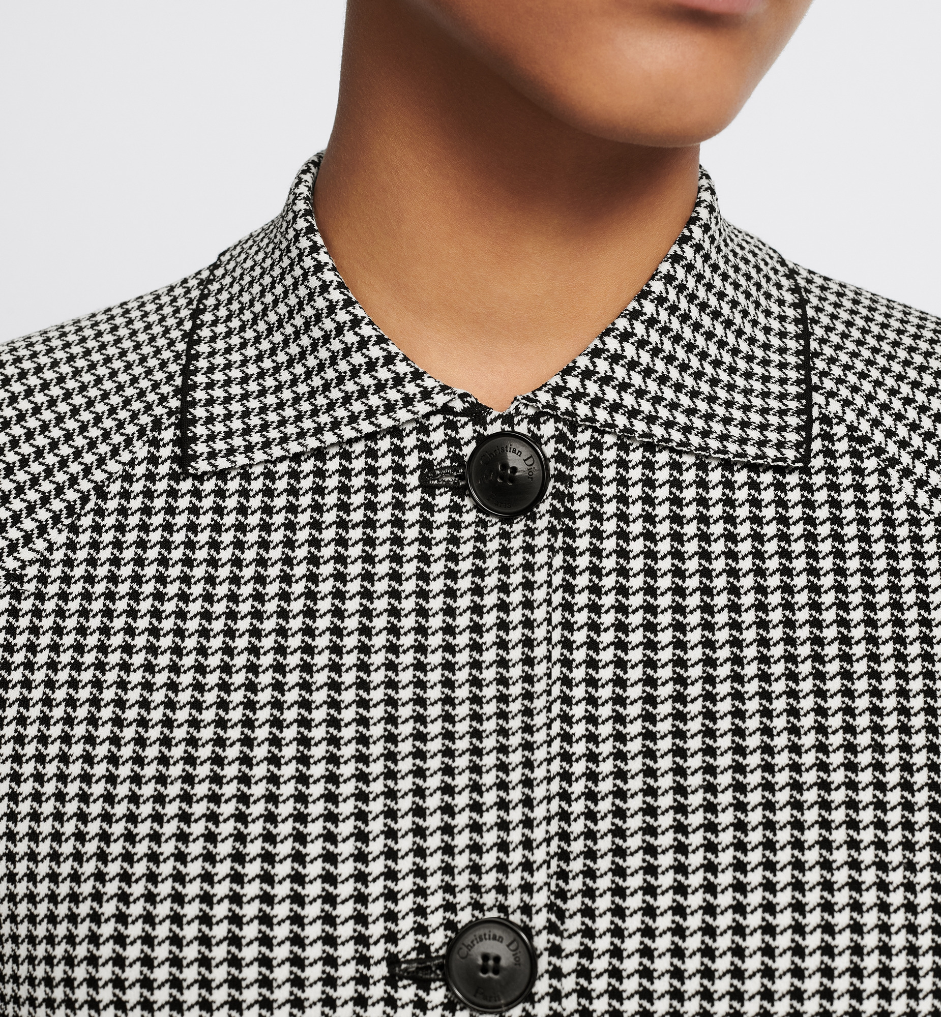 Short-Sleeved Jacket - 4