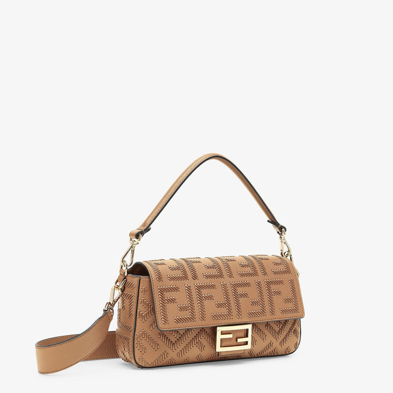 FENDI Baguette outlook