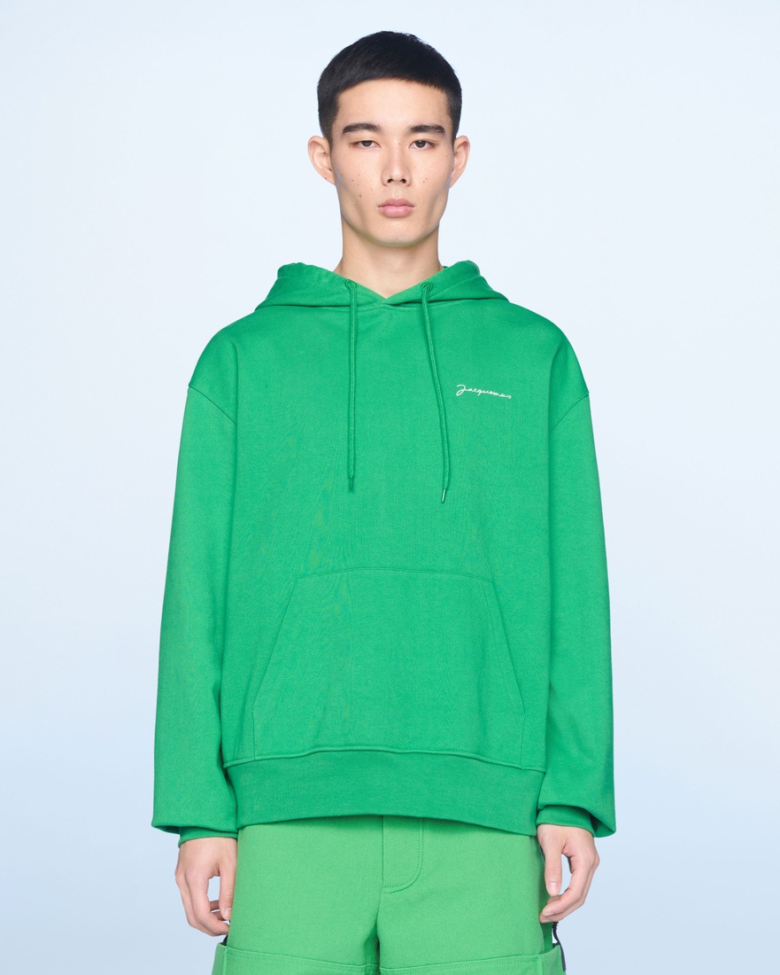 Le sweatshirt brodé - 4