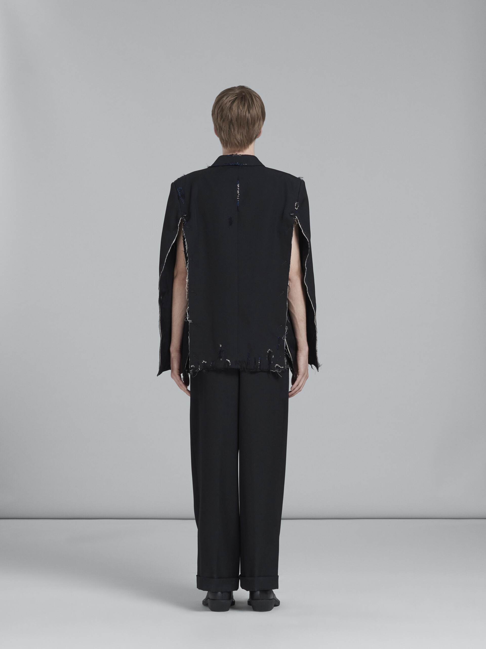 BLACK WOOL CONVERTIBLE BLAZER - 3