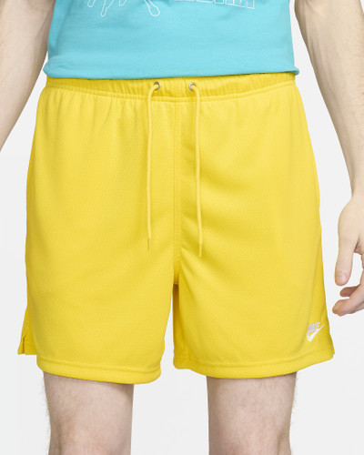 Nike Nike Club Men's Mesh Flow Shorts outlook