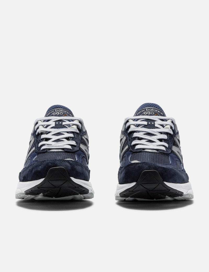New Balance MADE IN USA 990V6 outlook
