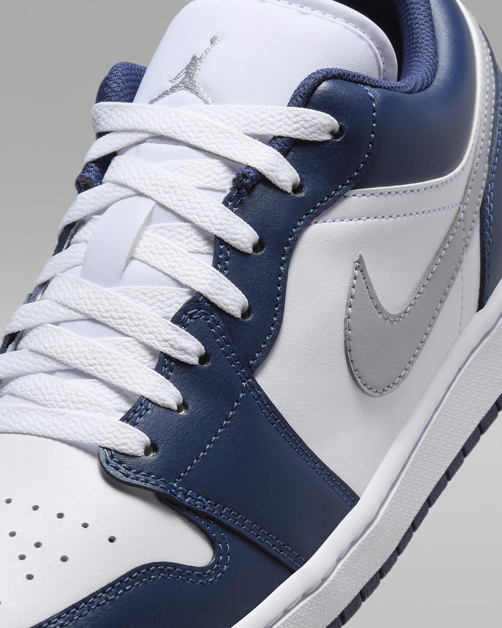 Men's Air Jordan 1 Low Shoes - 7