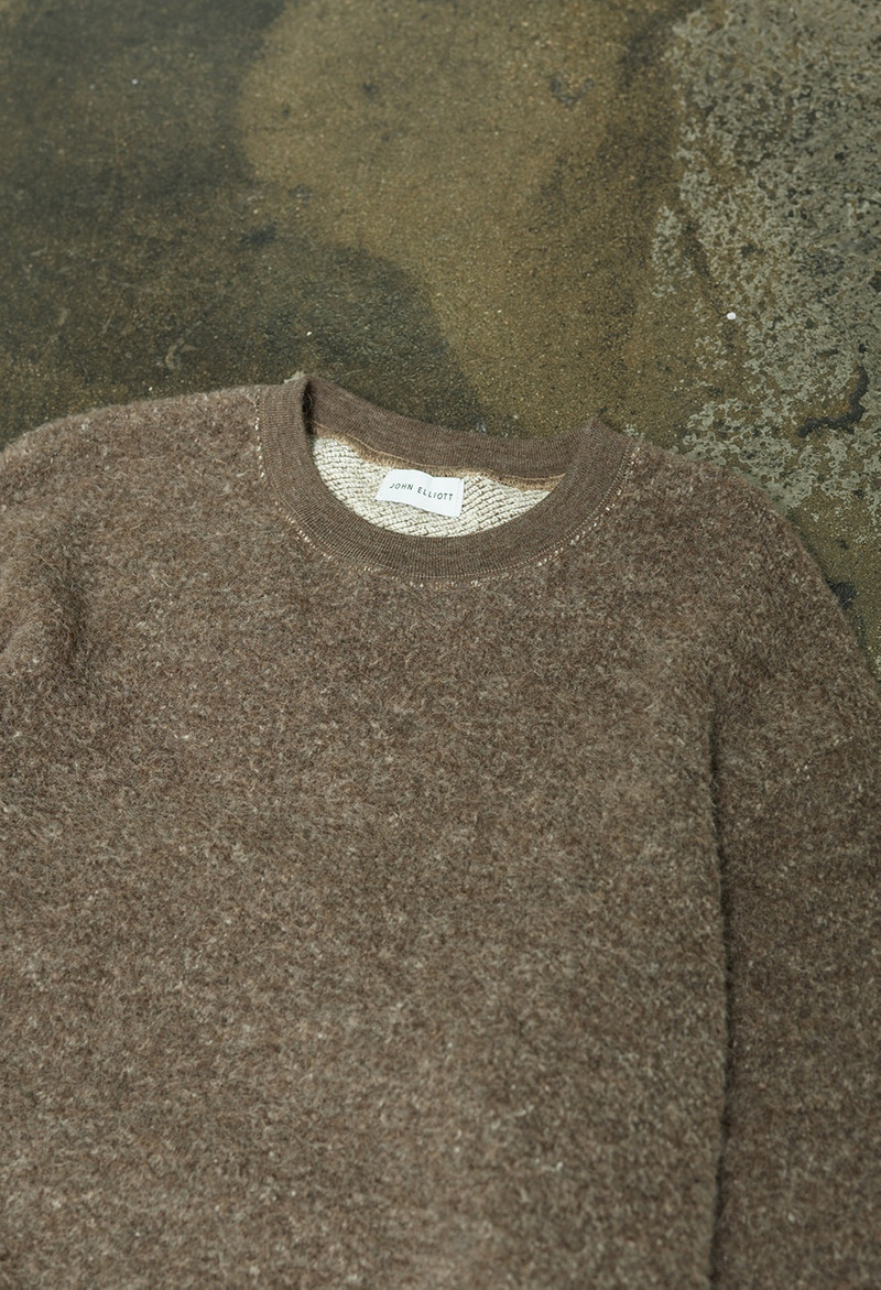 John Elliott ANDES WOOL FLEECE CREW outlook
