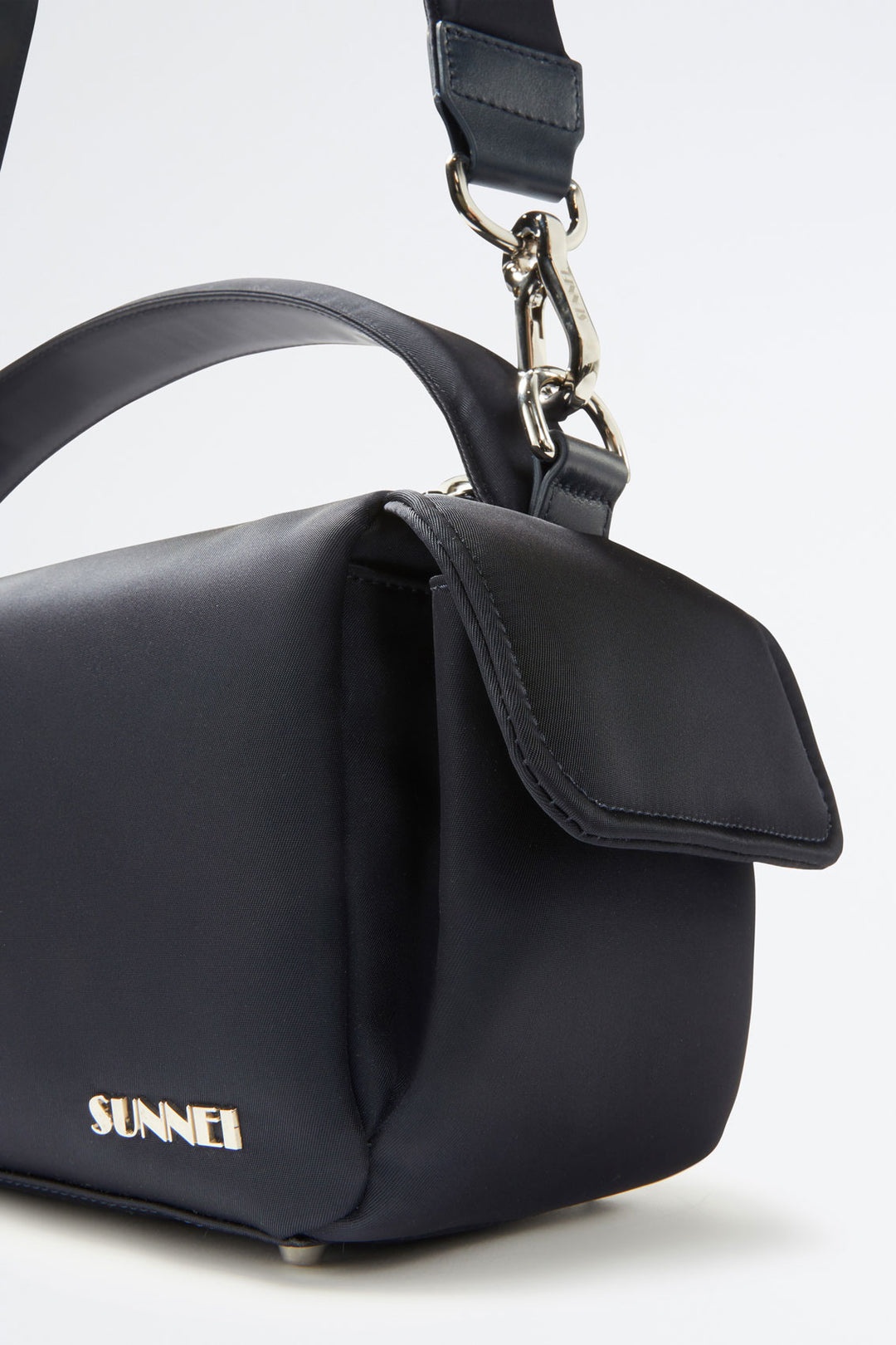 NAVY NYLON LABAULETTO BAG - 4