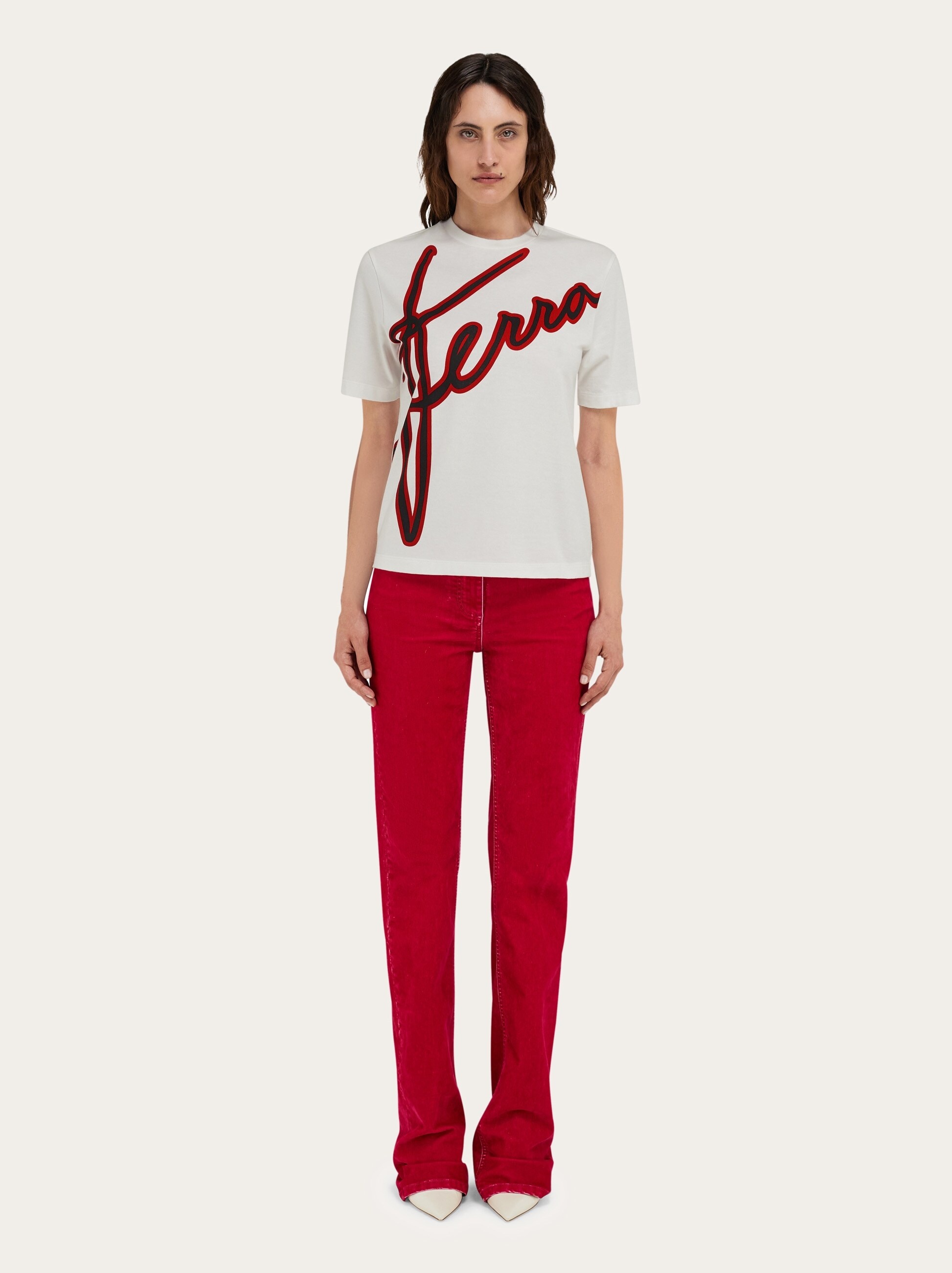 Short sleeved T-shirt with cursive logo detail - 5