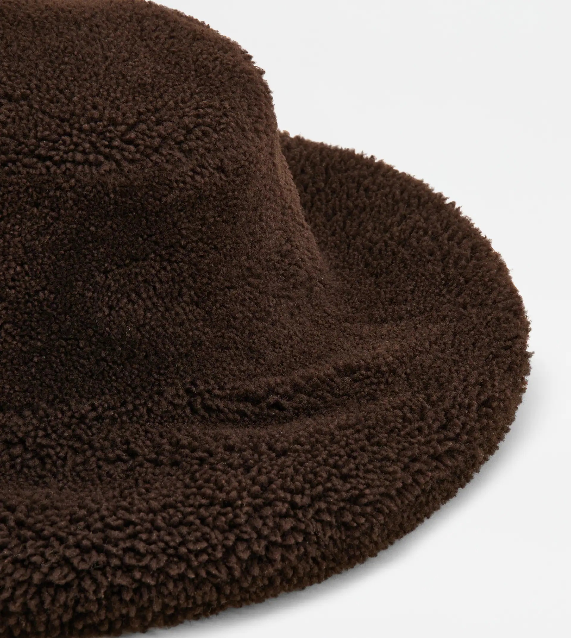 SHEEPSKIN HAT - BROWN - 2