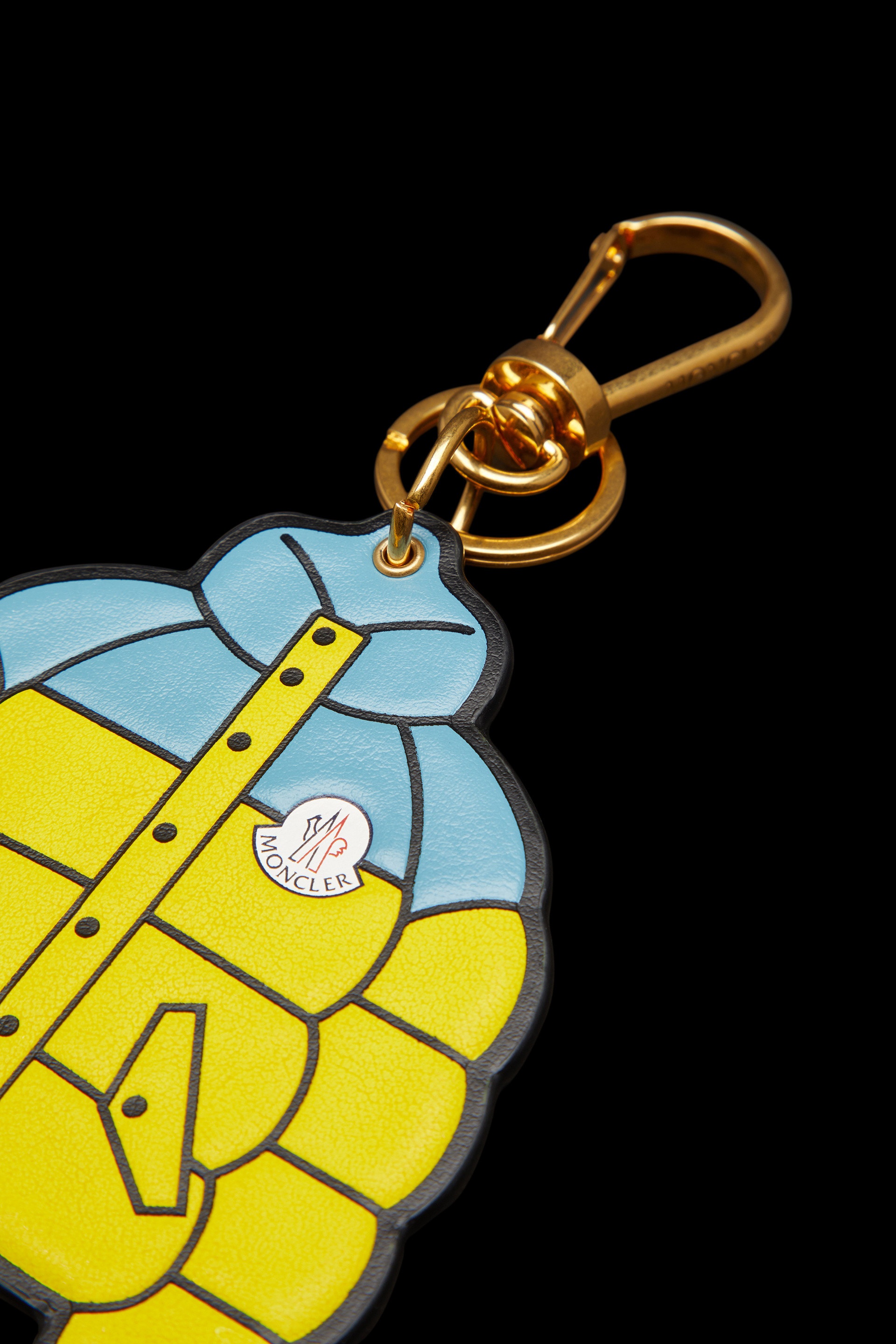 Jacket-Shaped Key Ring - 3
