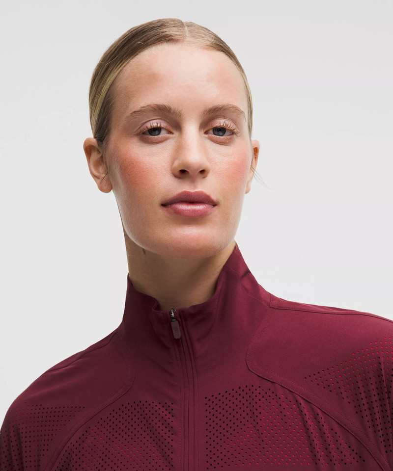 Adapted State Track Jacket *Perforated Stripe 4