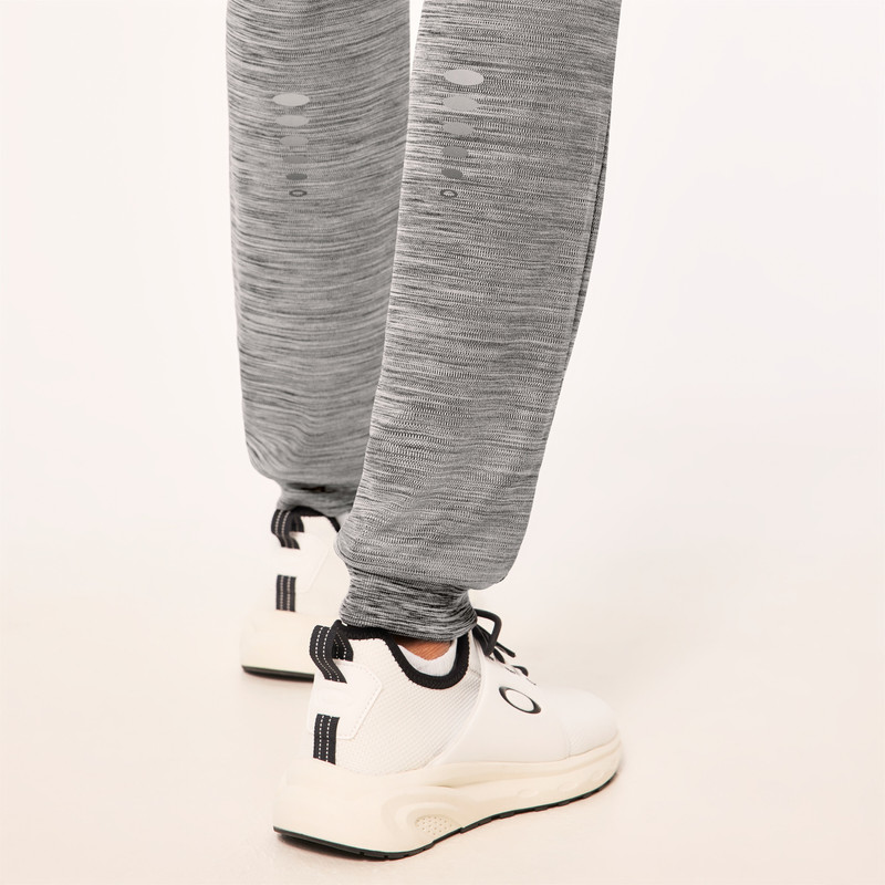 Foundational Pant 3.0 6