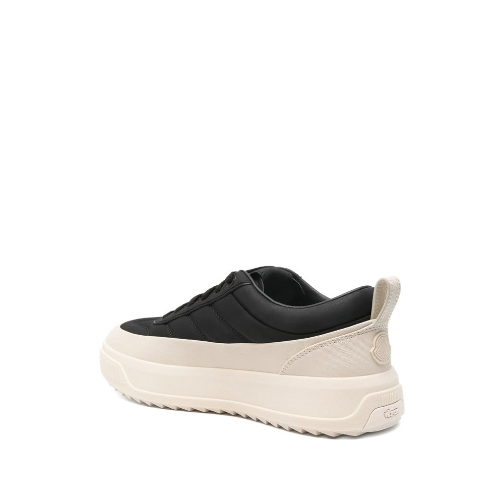 Moncler Black Trainers - Low-Tops Men - 2