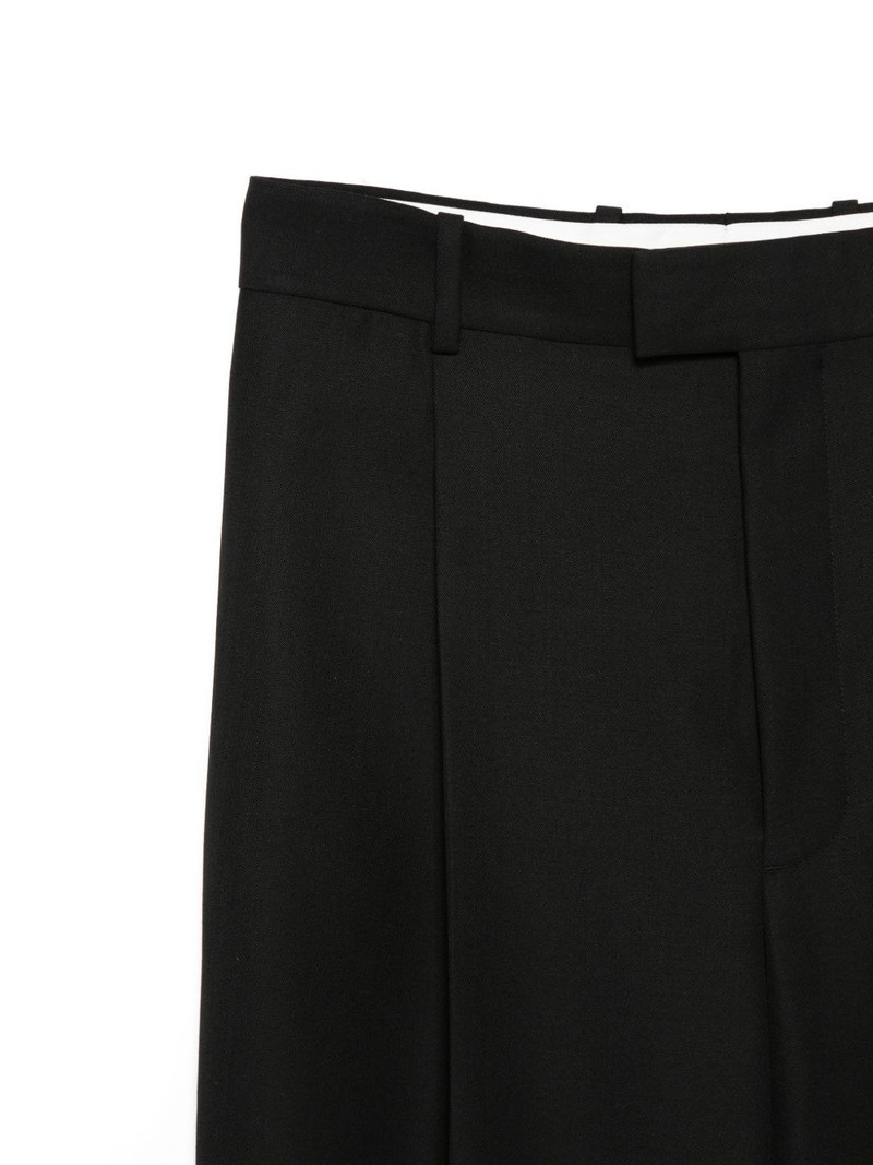 pleated trousers 3
