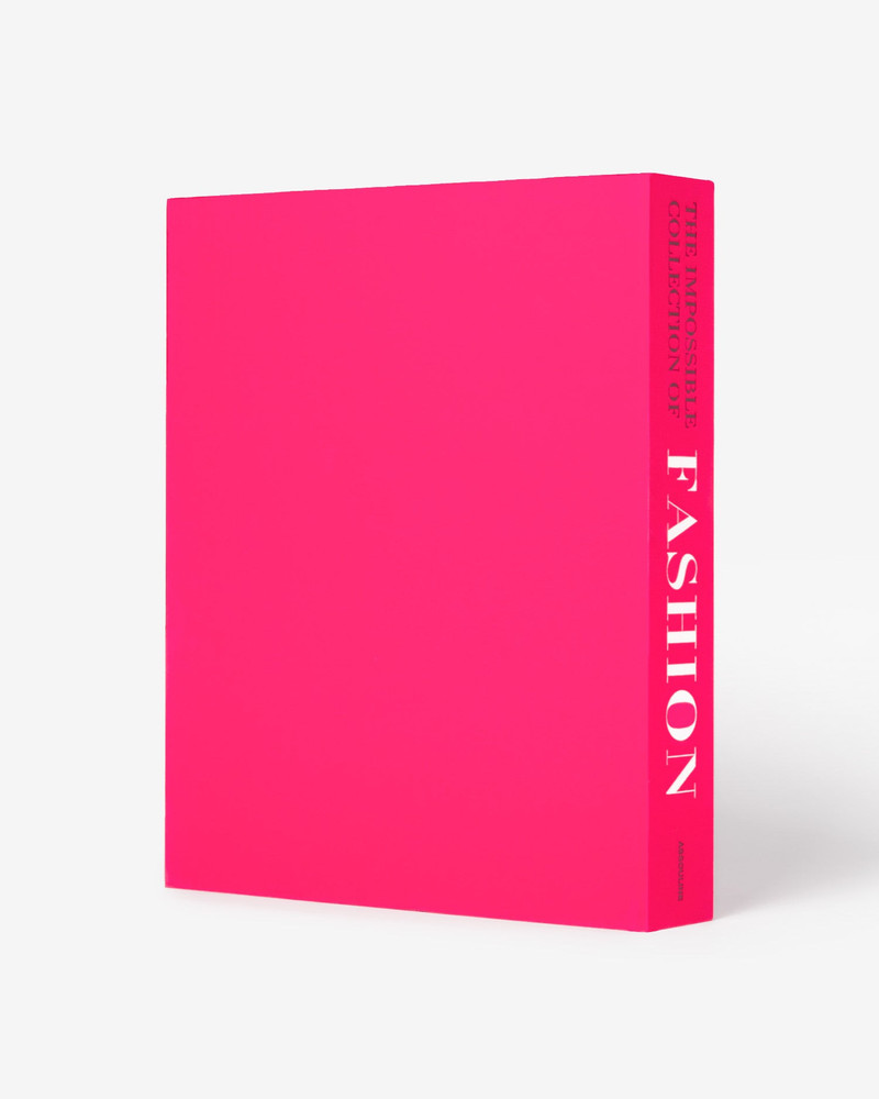 ASSOULINE The Impossible Collection of Fashion outlook