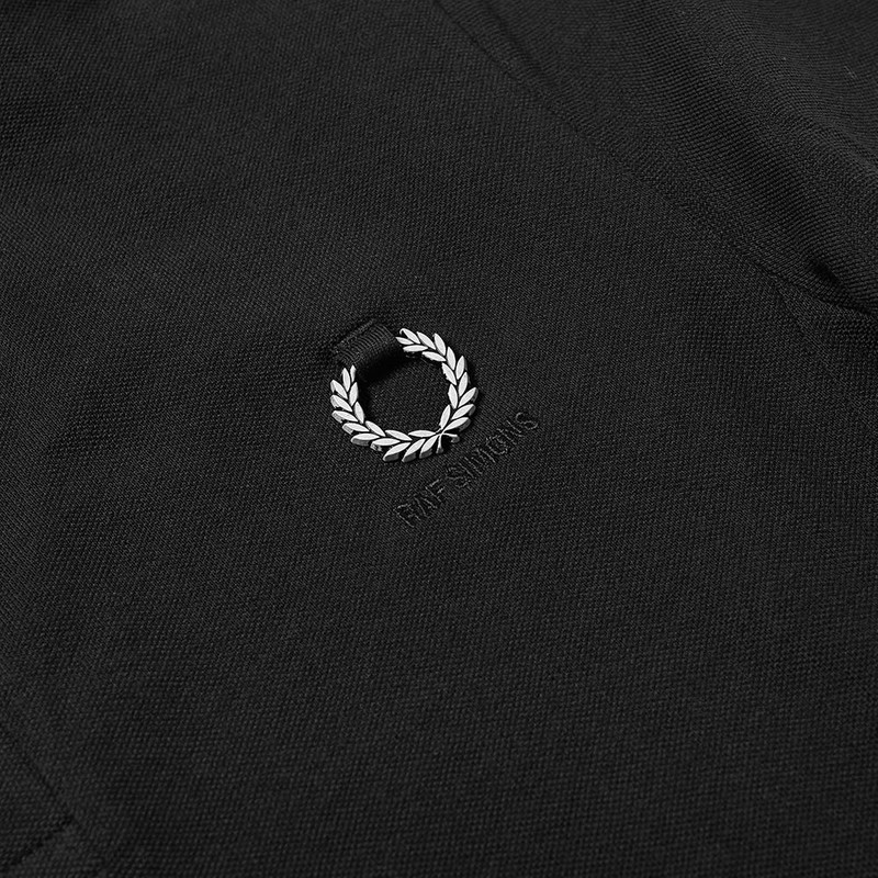 Fred Perry Fred Perry Reissues x Raf Simons Metal Wreath Polo outlook