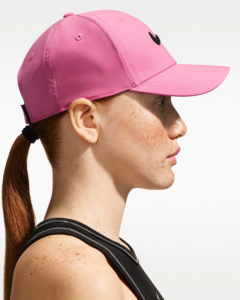 Nike Dri-FIT Club Structured Swoosh Cap 4