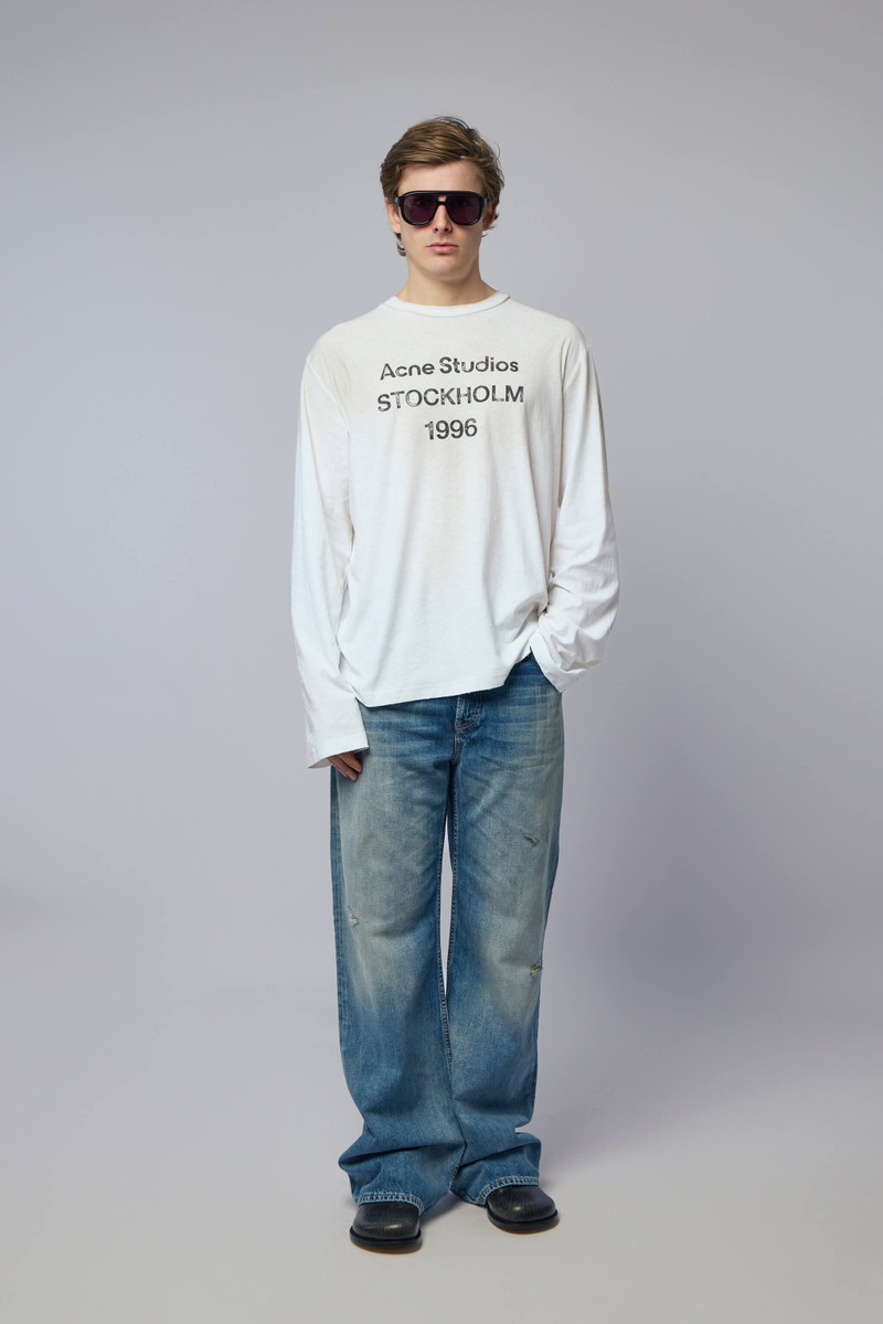 Acne Studios 2021M Daybreak outlook