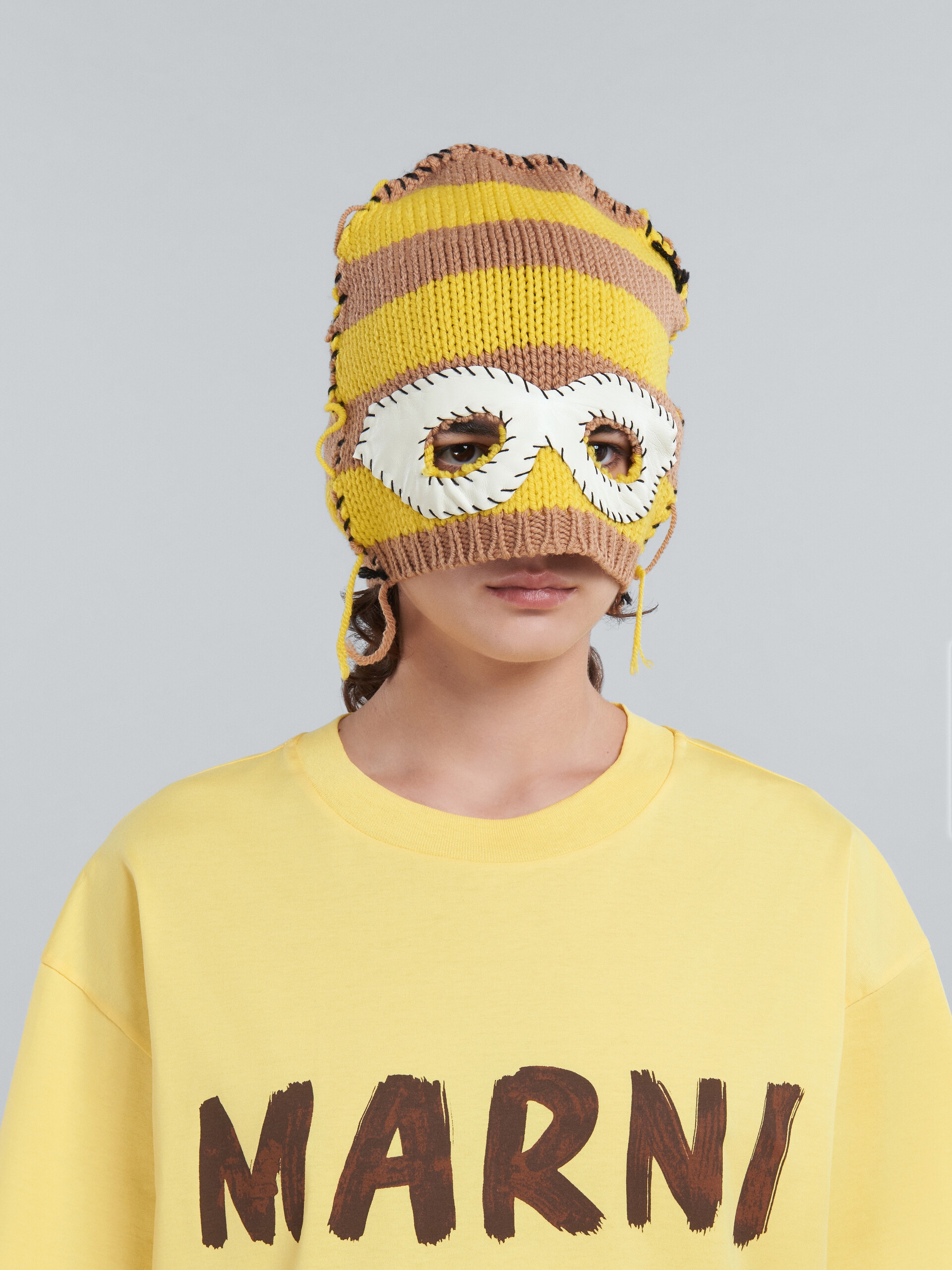 WOOL BALACLAVA WITH YELLOW AND BEIGE STRIPES - 2