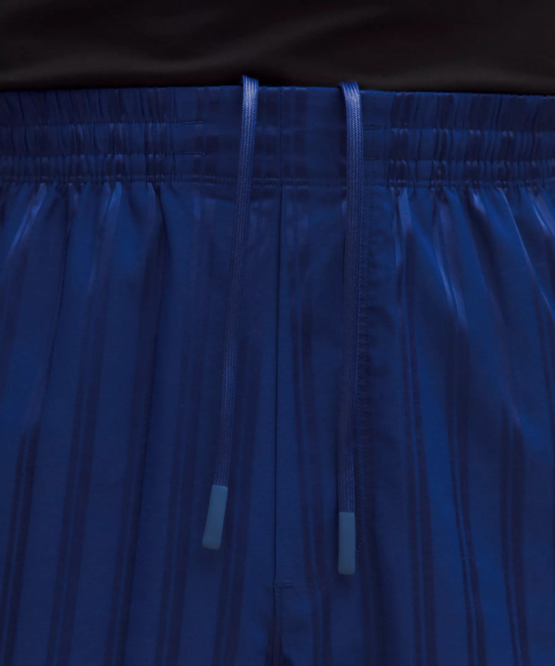 Satin Stripe Linerless Short 7" 4