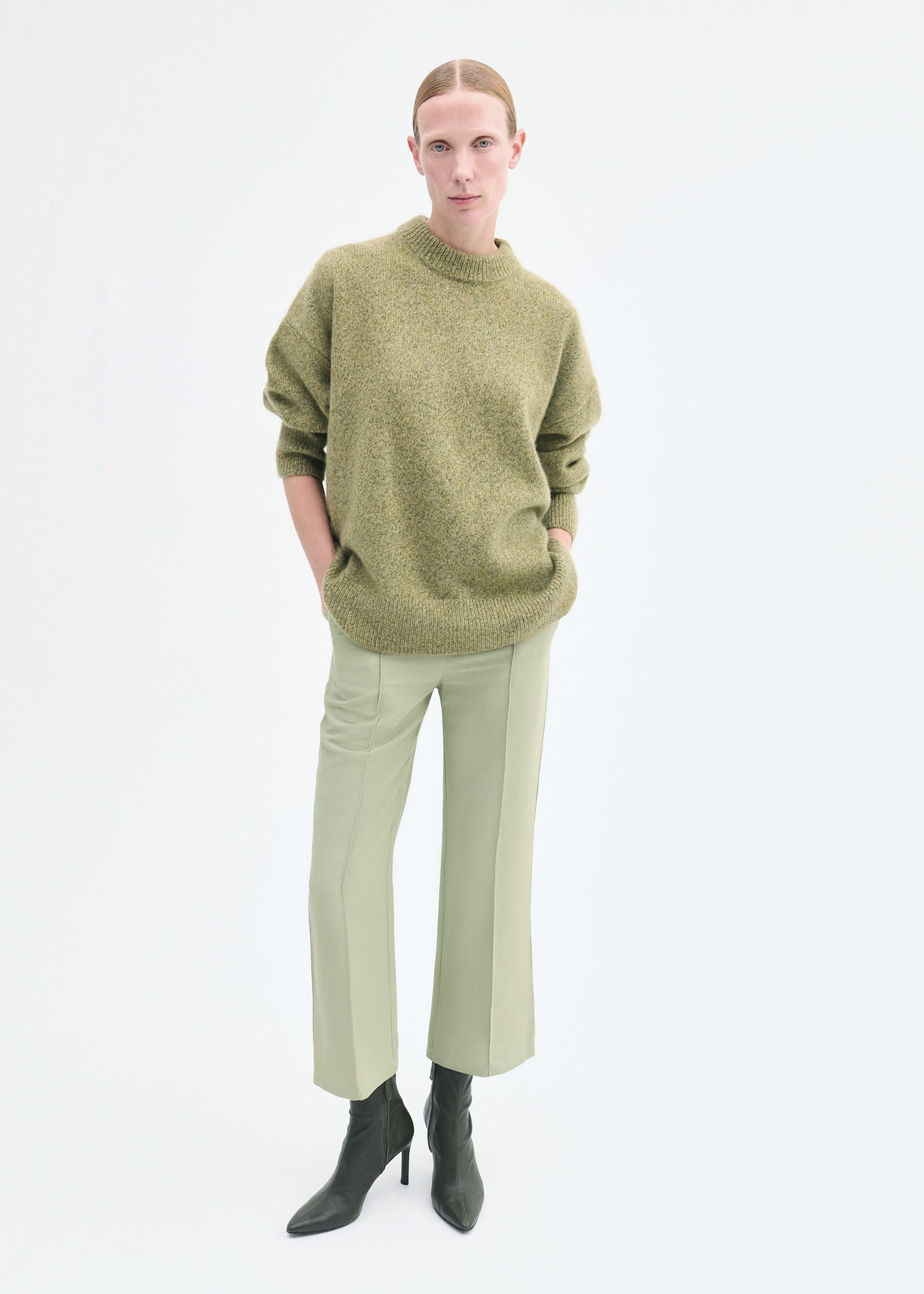 Boyfriend Sweater in Cashmere - 3