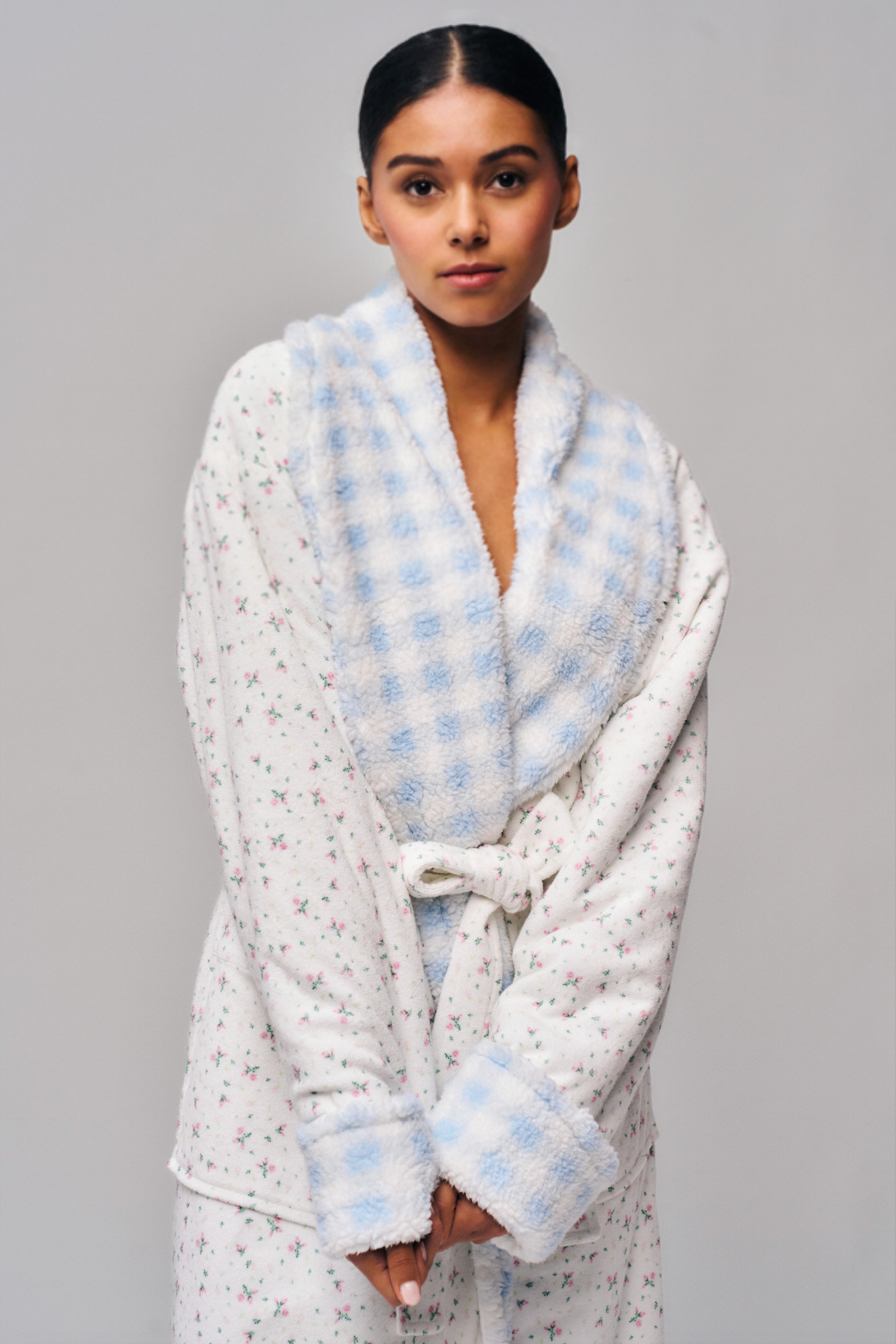 COZY CLOUD REVERSIBLE ROBE - 3