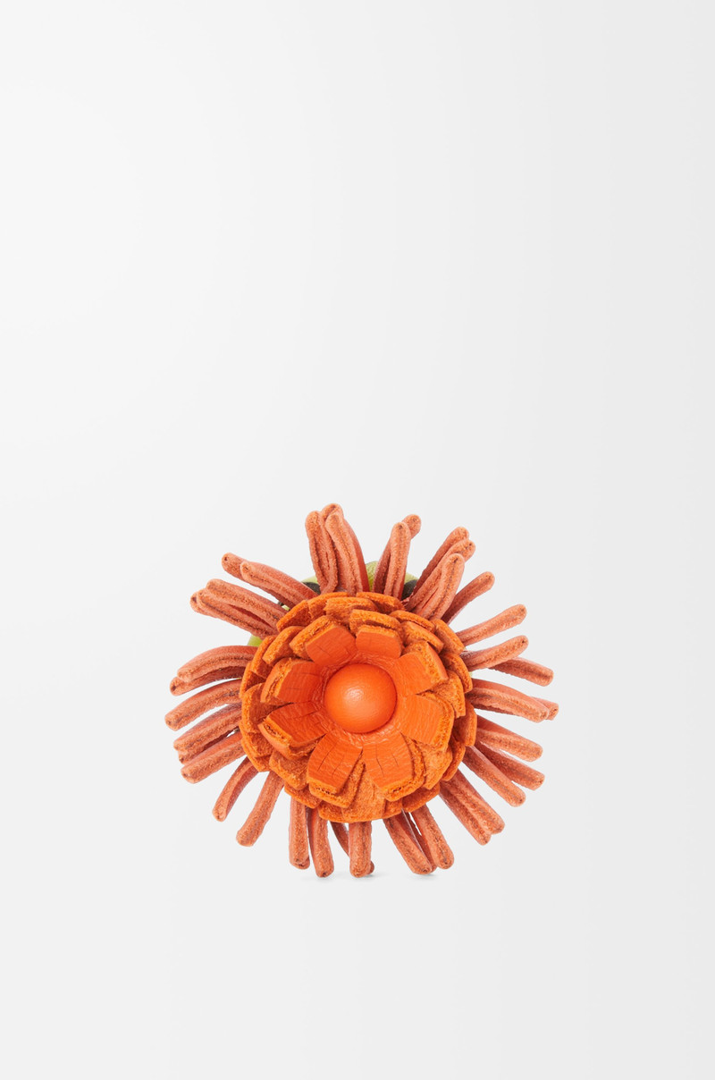 Cactus stud flower in classic calfskin 1