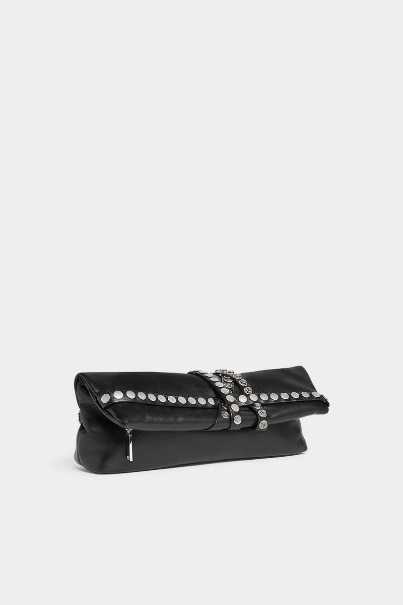 ALLOVER STUDS CLUTCH 3