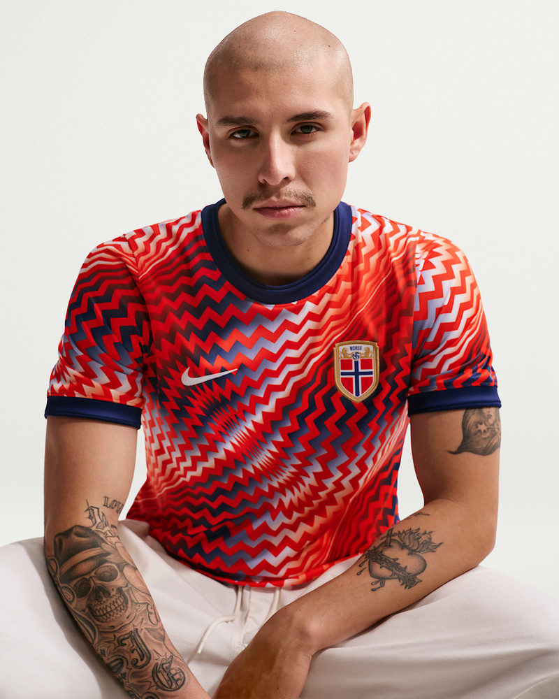 Norway Academy Pro Men's Nike Dri-FIT Soccer Pre-Match Short-Sleeve Top 1