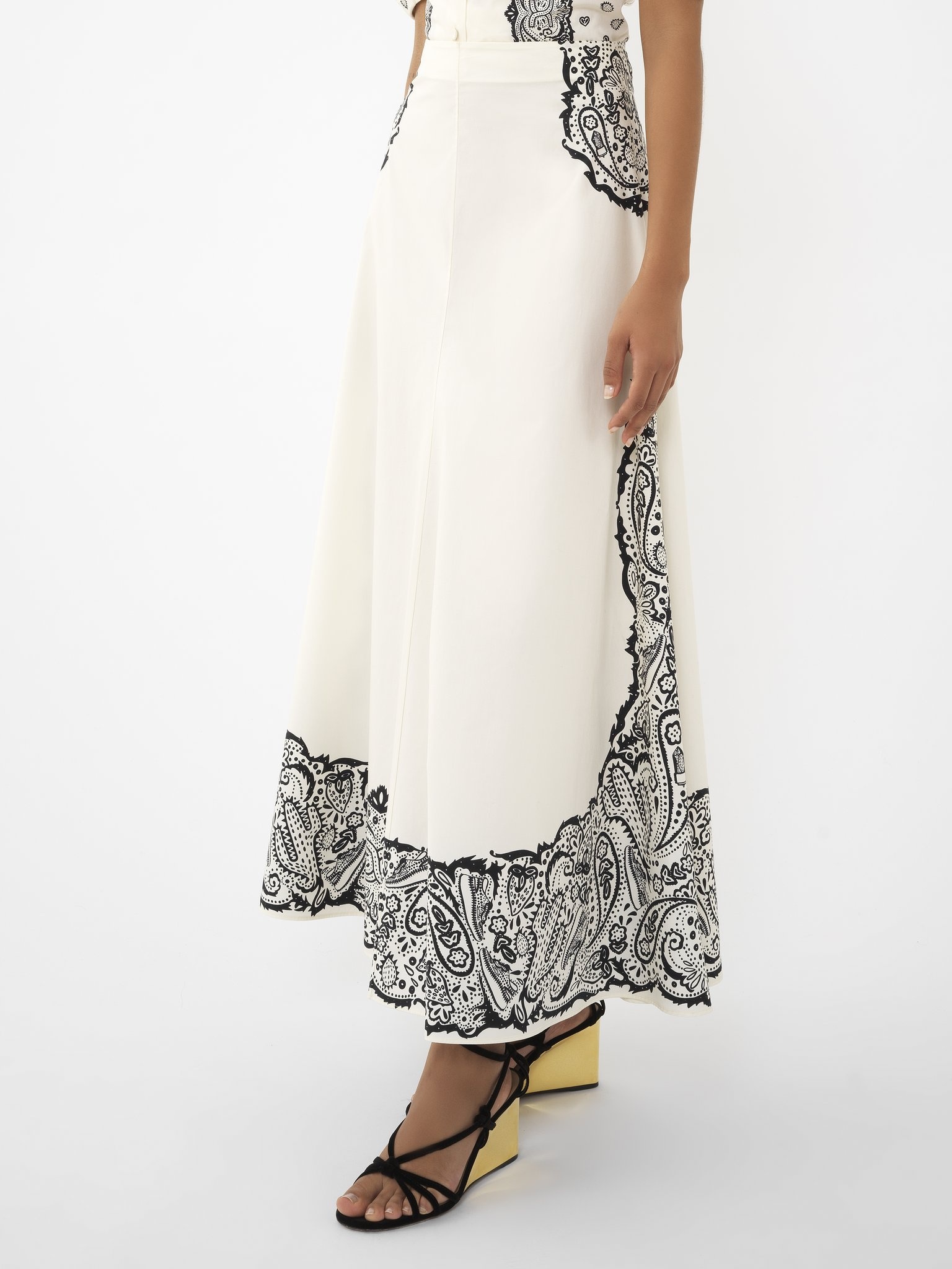 PRINTED FLARED MIDI SKIRT - 3