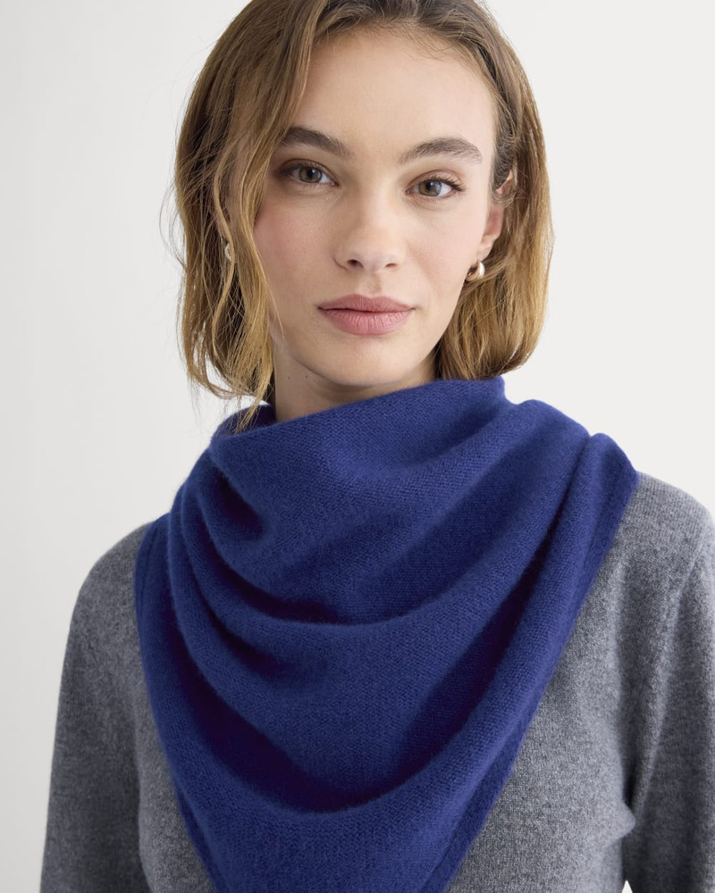 EVERLANE CASHMERE LOVERGIRL LARGE KERCHIEF outlook