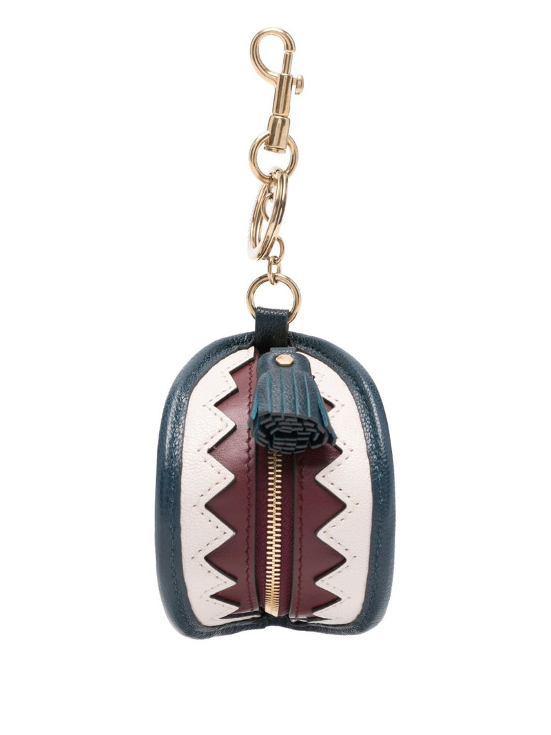 shark-teeth ear pods pouch 1