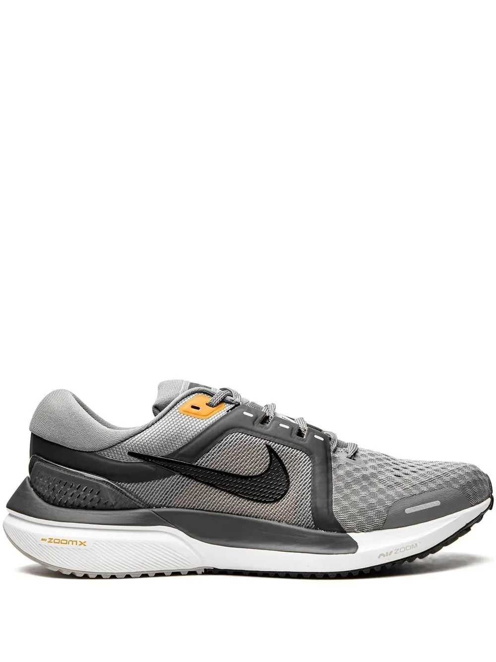 Zoom Vomero 16 low-top sneakers - 1